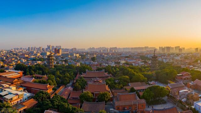 继福州之后，福建省又一“黑马城市”要起飞，比厦门更有底蕴