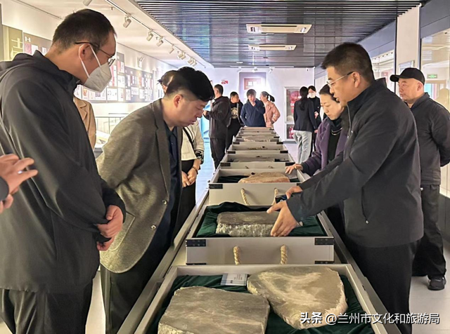 “岩石密码——白银黄河岩画展”在兰州市博物馆开展