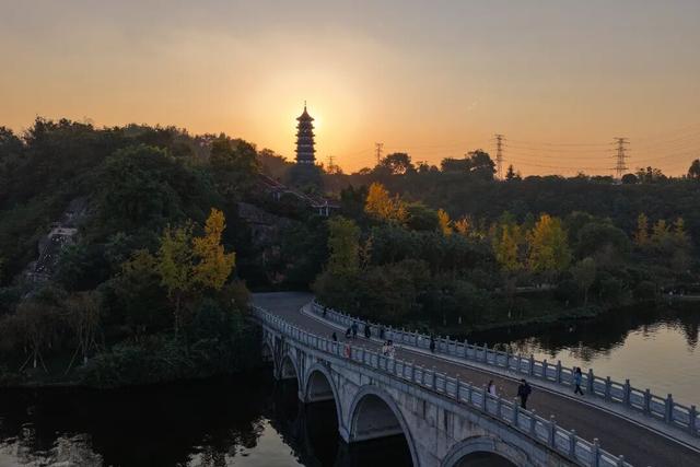 彩叶斑斓 层林尽染 重庆这个冬日童话小镇太美啦！