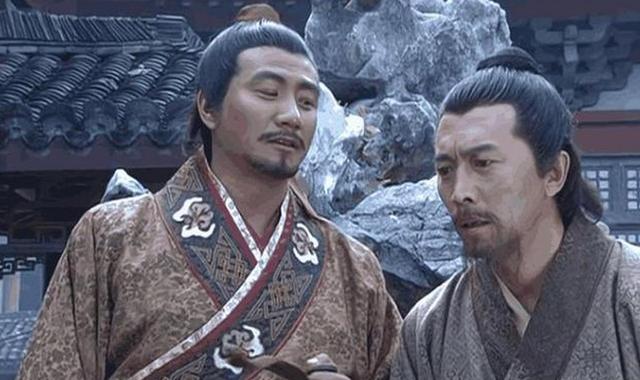 乾隆出上联：南京北京京对京，纪晓岚对出精彩下联	，堪称千古妙对