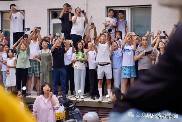 中青报直击九三阅兵：42张摄影作品，见证场内场外