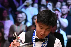 赵心童世锦赛夺冠奖金收获50万英镑？ 也就是挣回来五六年生活费图片