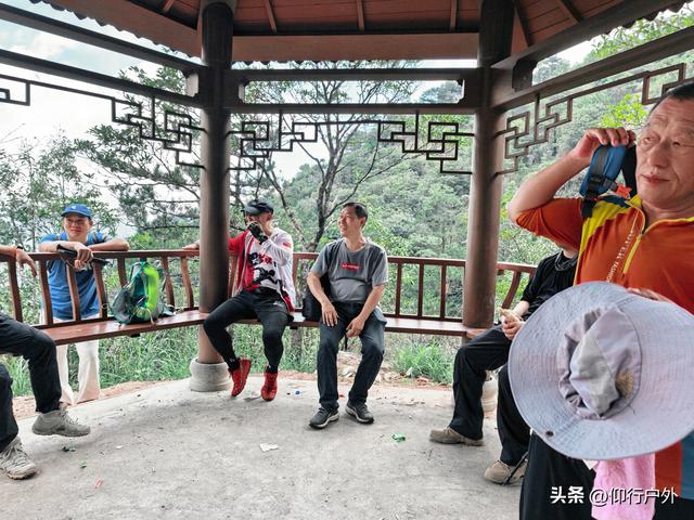 龙岩黄连盂徒步登山