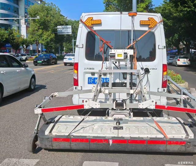 50万㎡道路查空洞，金堂用上了“黑科技”！