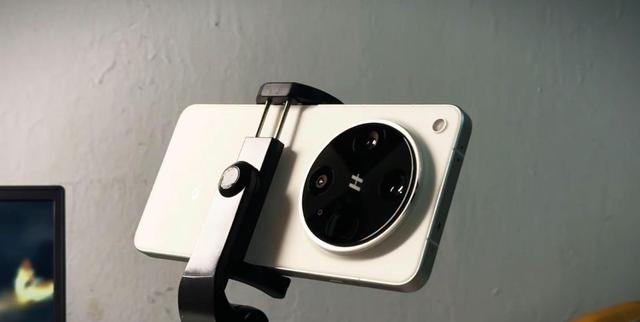 OPPO Find X8 Ultra拍照称王，影像技术大放异彩