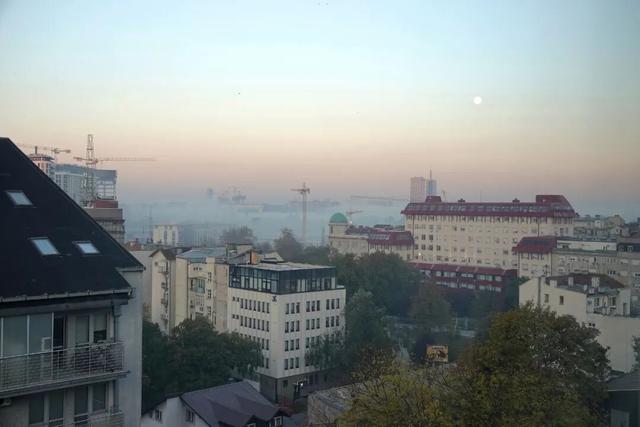 塞尔维亚，一座被轰炸过78天的城市的新生，贝尔格莱德一日游记