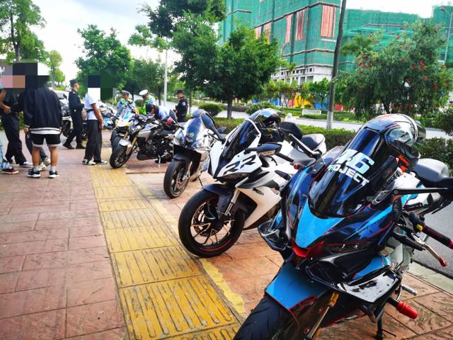 保山“飙车炸街”党,你们被警方盯上了!