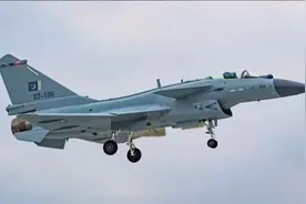 歼10C带货效果显现？3国运输机齐来华，巴铁在列，或增购战机导弹图片