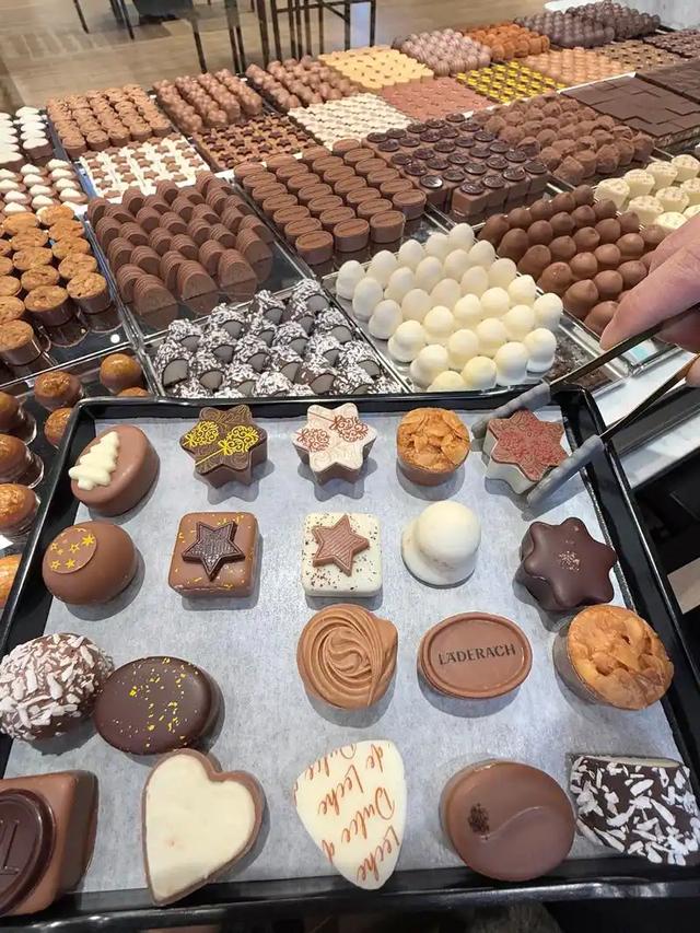 特朗普赚大了，中美刚谈完，巴西、印度传来大消息，有望达成协议