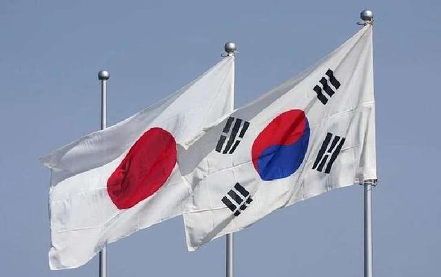 反日同盟加速成型！李在明听懂中方提醒，48小时内对高市亮明态度