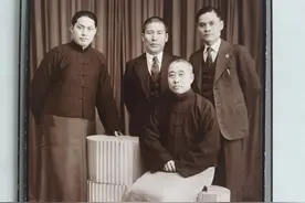 西服、长衫、马褂、中山装...毫不违和的民国谦谦君子混搭风！图片