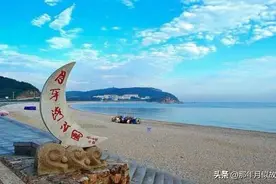 山东25岁985女硕士:选老家市直事业编，还是异地高校老师？图片