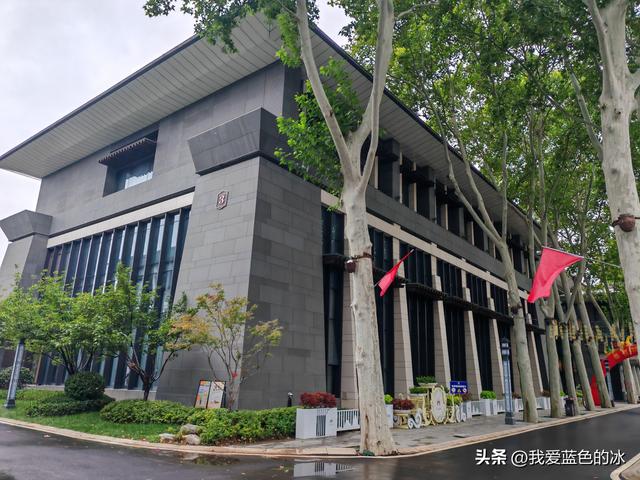 在邯郸住三天，每天餐后在邯郸这家花园式酒店院子里散散步真惬意