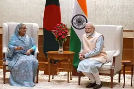 要么交出主权，要么被赶下台，美国逼哈西娜2选1，中印邻国已变天图片