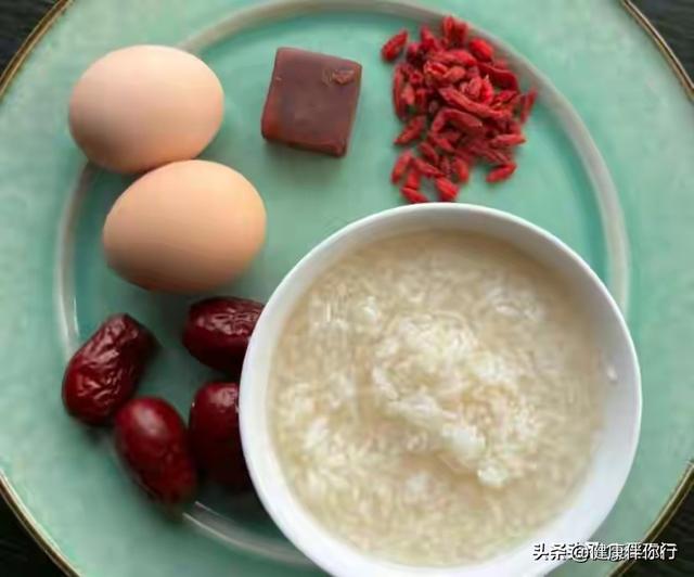 “十女九寒”，冬天建议女人：多吃3汤，驱寒强体，整个人都舒服