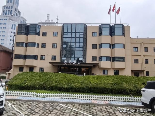 白广路七号