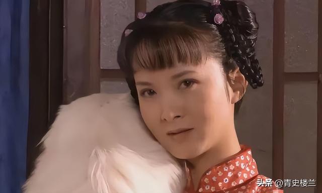 吃里扒外！定居美国13年，回国捞金惨遭“驱逐”，52岁活成了笑话