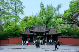 “三苏与巴蜀”专家学者访谈系列报道① | 孕奇蓄秀当此地——眉山与三苏图片