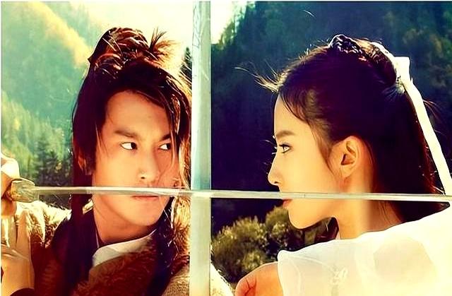 小龙女与仨男人有过鱼水之欢，1个是忽必烈保镖，1个是张三丰父亲