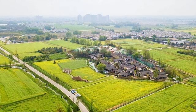 中国历史上有两个“天府之国”，一个在成都平原，另一个又在哪里