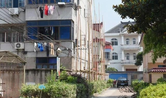 老房子又吃香了？只因住建部定调：2026年起	，这2类人或将受益