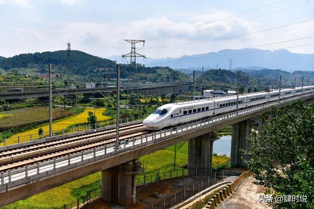 来贵州找优越感，越南人破防了：中国最穷的省为什么比河内还好？
