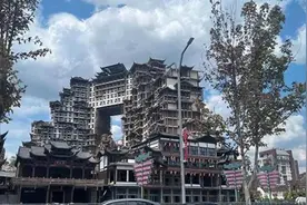 湖南张家界七十二奇楼概况图片