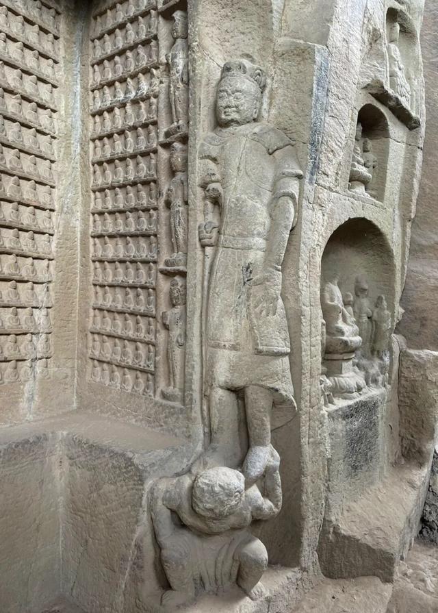 河南巩义，巩义石窟寺笔记，拥有全国仅存的帝后礼佛图的小众石窟
