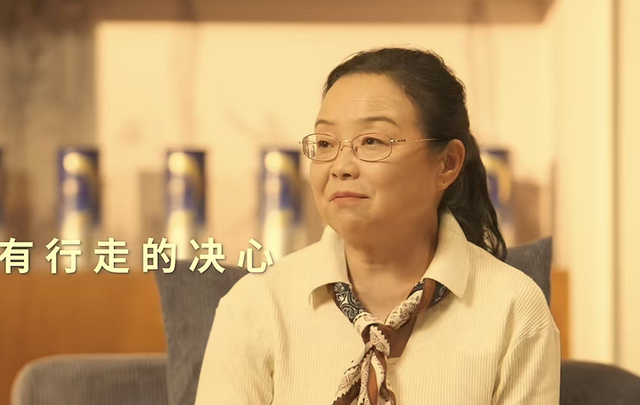 离异1年后，苏敏戴氧气开车穿越高原：16万换的自由到底值不值？