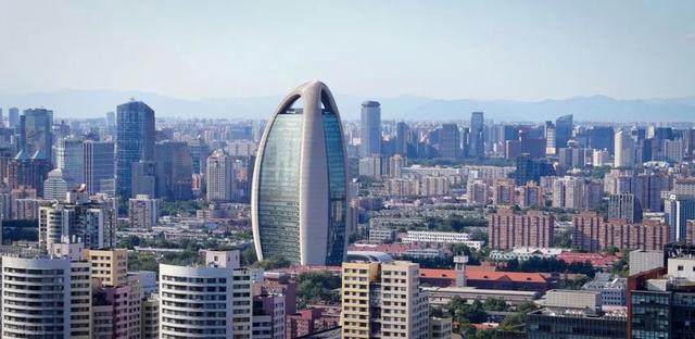 “蜗居”在北京胡同里的本地人：看不上外地人，本地人又找不到！