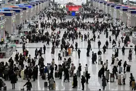 2025年春运开启 国铁郑州局计划增开临客列车187.5对 发送旅客预计2333.1万人图片