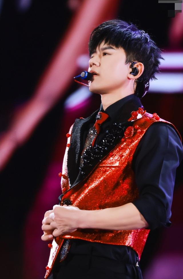 央媒发文，高调官宣42岁张杰喜讯，全网恭喜	，终于等到这一天