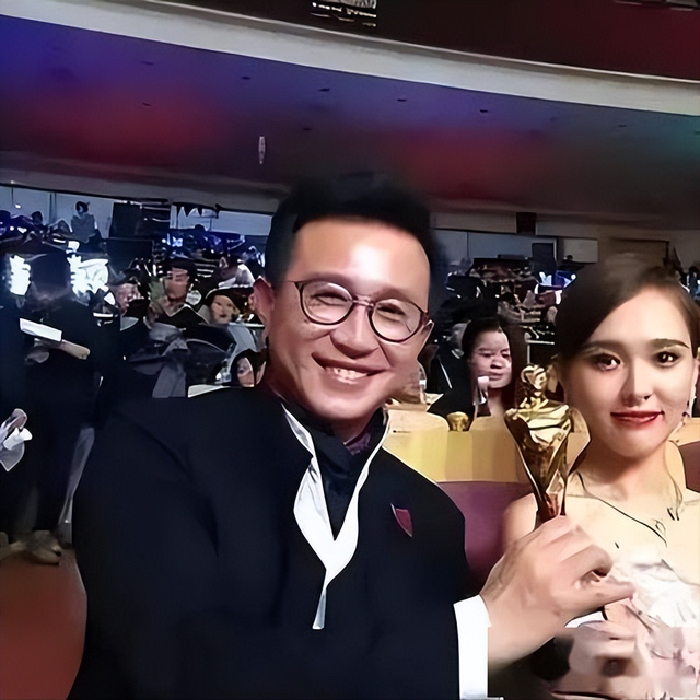 出轨忍了，私生子也忍了，套现2亿后，“赘婿”最终被踢出豪门