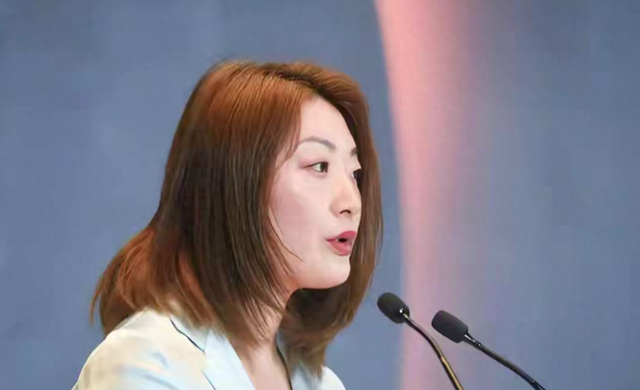 娃哈哈宫斗大戏落幕！宗馥莉黯然出局	，900亿商标被国资一票否决