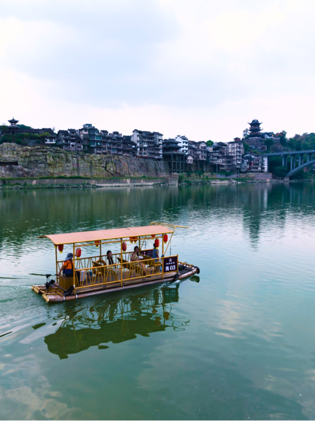 重庆私藏的千年古城，初冬银杏金黄绝美！