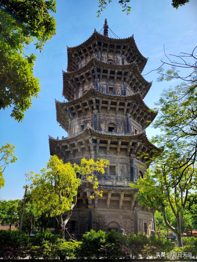 泉州不适合走马观花看景点，随心遛达更见风情！