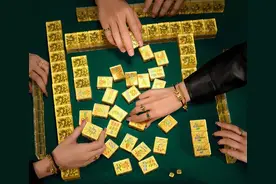 近18万一副的周大福黄金麻将，回收价或只有6万多图片