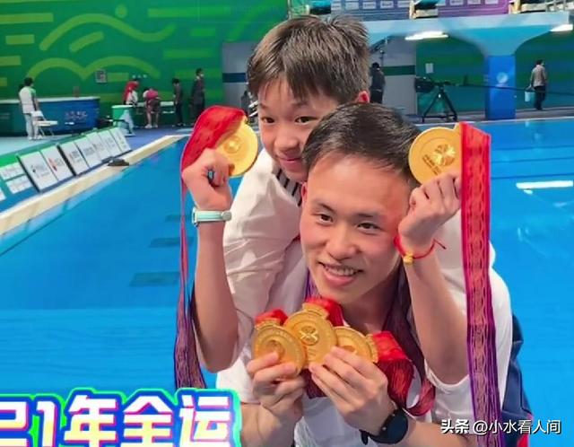 跳水不快乐，全红婵终于卸下“伪装”，教练已帮她安排好“后路”