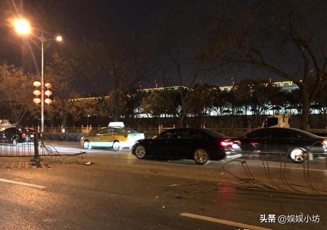 泸州轿车失控撞飞5人，2死3伤现场惨烈，知情人曝失控原因太扎心