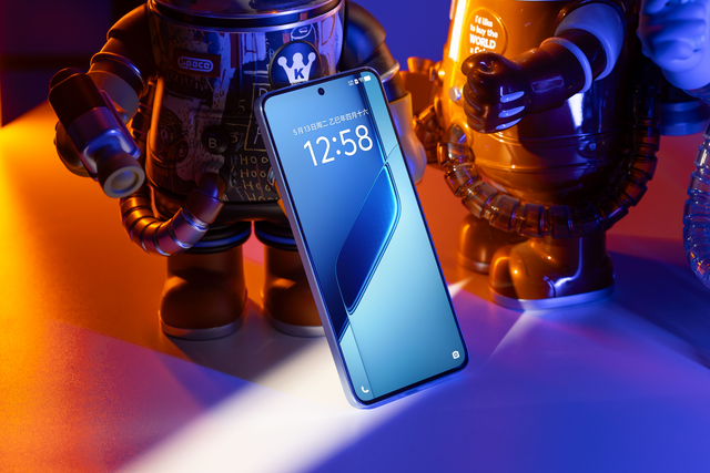棱镜像素赛博蓝冰 iQOO Neo10 Pro+超级像素图赏