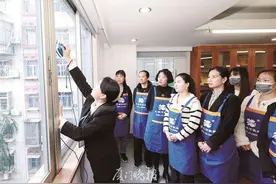“年单保姆”火了！又是一年岁末扫除季，家政市场迎来消费旺季图片