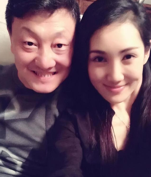 韩磊妻子王燕：19岁获选美季军，韩磊苦追2年，岳父母都不同意！