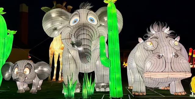 元宵去哪儿玩？快来信阳木机厂文创产业园→