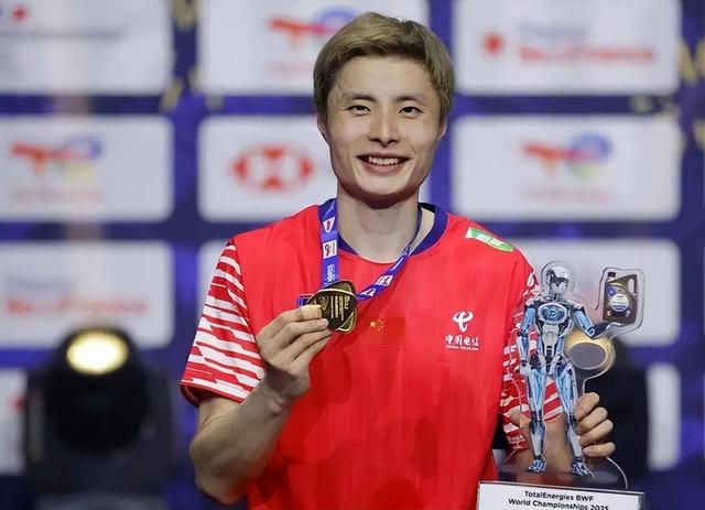 2025十佳运动员出炉：全红婵落榜，孙颖莎位列第四，他意外上榜