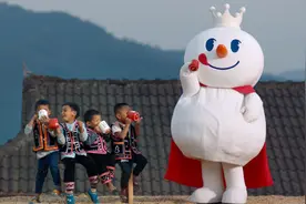 蜜雪冰城，穷鬼经济的巅峰图片