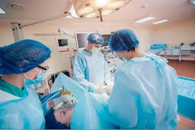 全身麻醉相当于人死过一次？醒来会变傻、变笨？医生告诉你答案图片