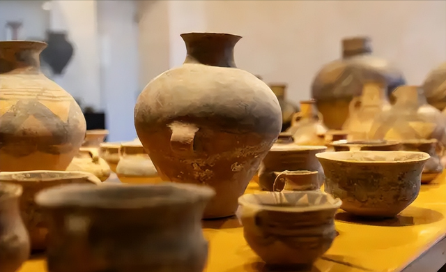 公众联名要文物回家，县馆困境何时破？文物该留本地还是省馆