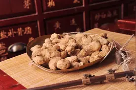 脾胃虚寒或有这6个症状，4个小妙招或能帮你把脾胃暖起来图片