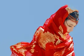 一嗓子爆火全网，刘涛飙歌有多恐怖？盘点六首宿命感拉满的OST图片