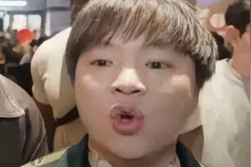 反面教材！在世界面前公然丢脸的长沙文和友，这一次已经凉凉了图片